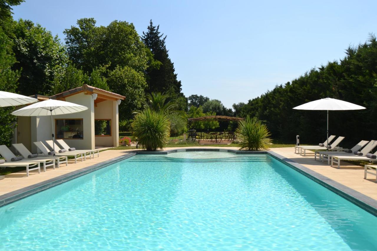 Mas De Capelou Bed & Breakfast Avignon Eksteriør bilde