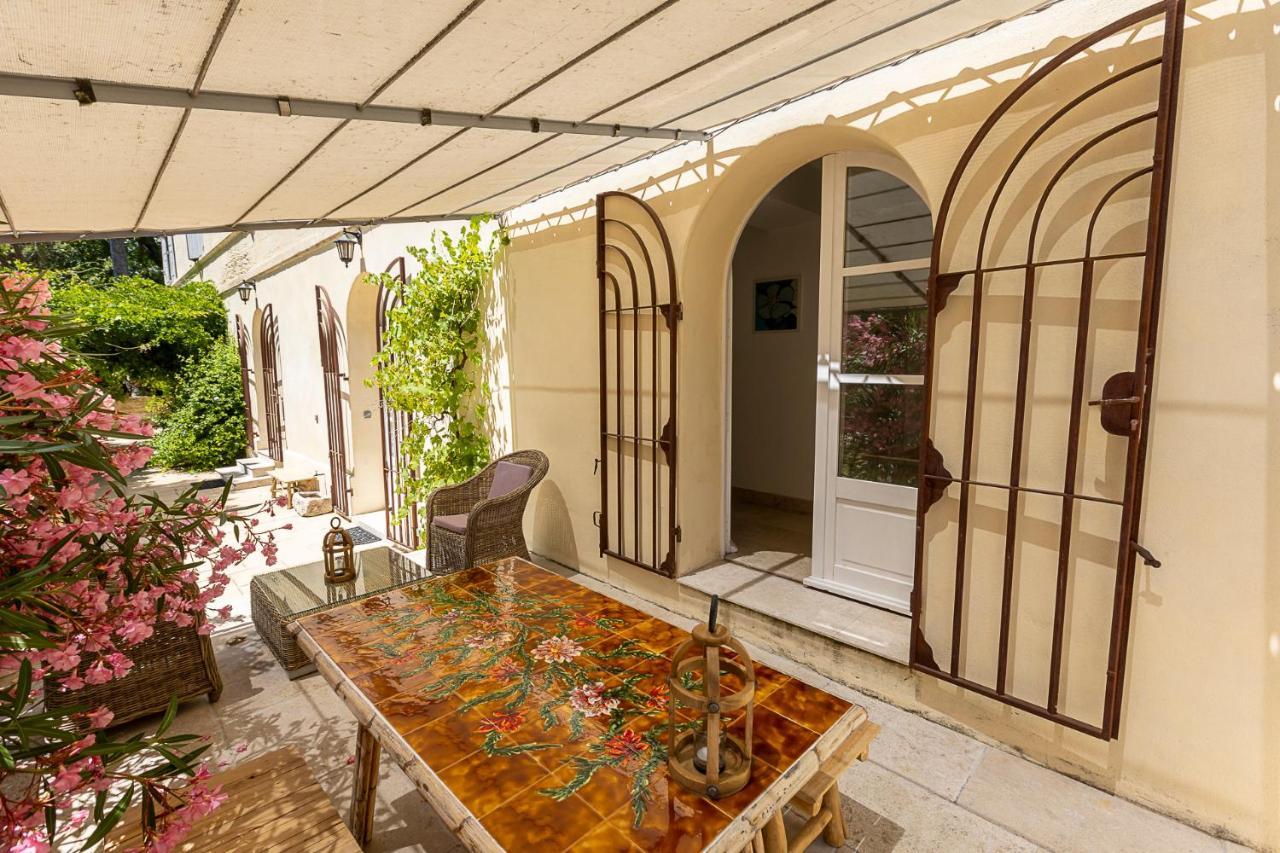 Mas De Capelou Bed & Breakfast Avignon Eksteriør bilde
