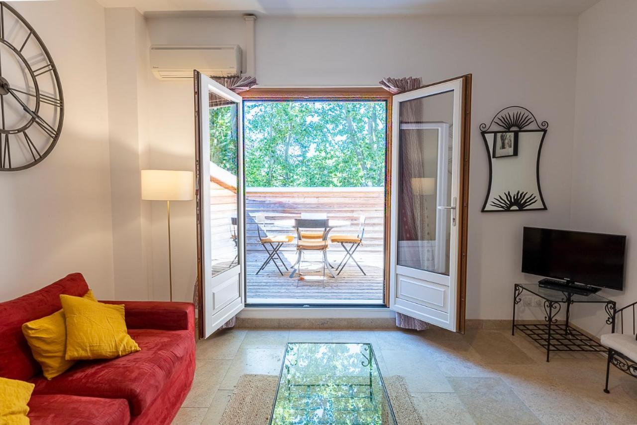 Mas De Capelou Bed & Breakfast Avignon Eksteriør bilde