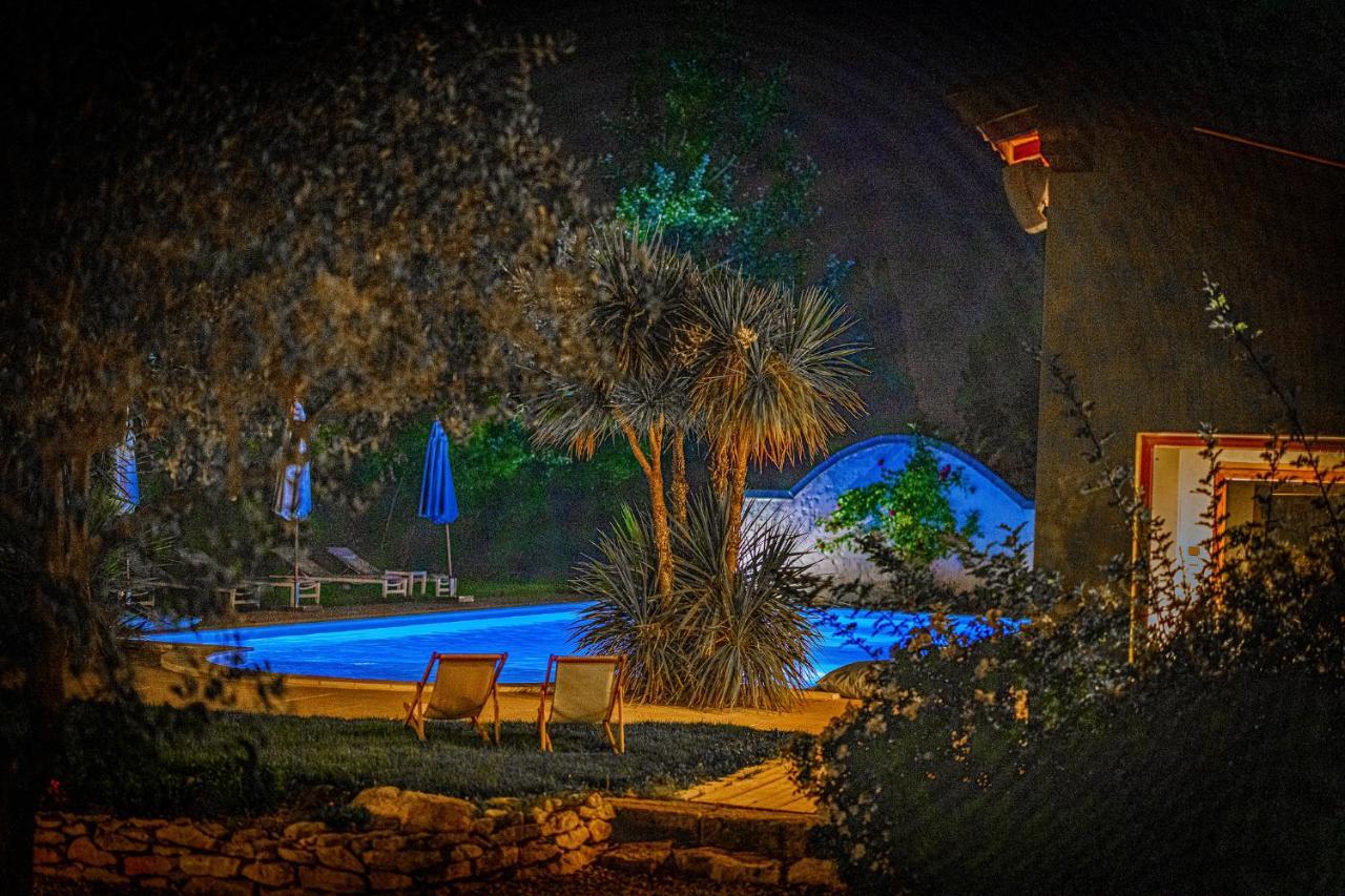 Mas De Capelou Bed & Breakfast Avignon Eksteriør bilde
